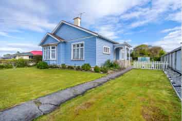 10 John Street, Winton