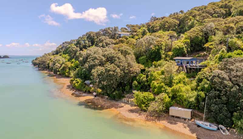 40 Albert Crescent, Ostend