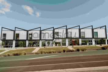 Prime 101m² Road-Front Retail/Warehouse 