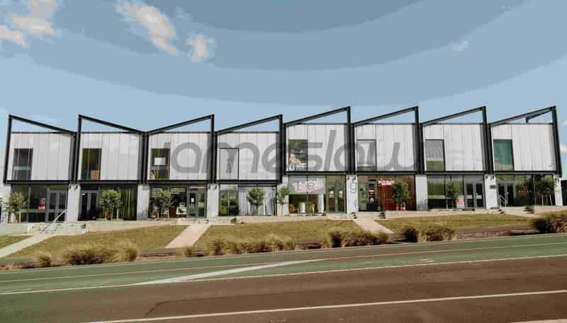 2/11 Northside Drive, Westgate