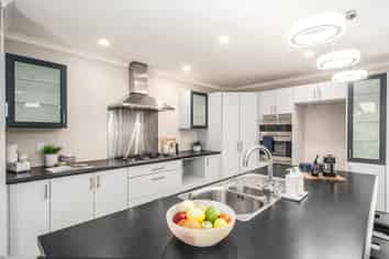 4 Handly Grove, Churton Park