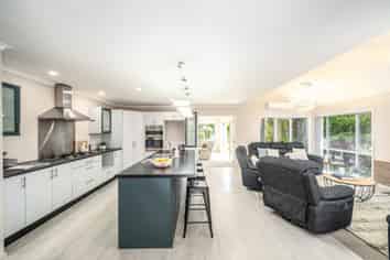 4 Handly Grove, Churton Park