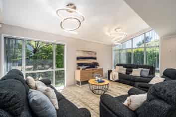 4 Handly Grove, Churton Park