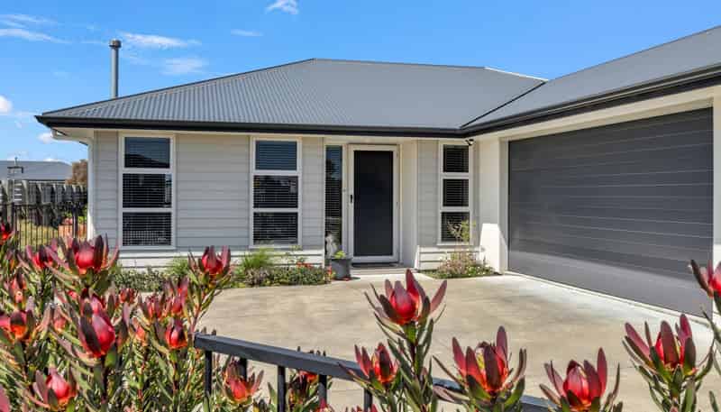 17 Morrell Street, Tawhero