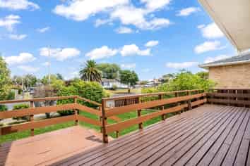 70 Walworth Avenue, Pakuranga Heights