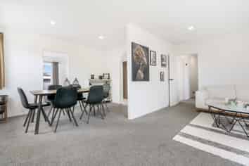 70 Walworth Avenue, Pakuranga Heights