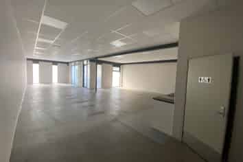 Hamilton East Retail/Office Space