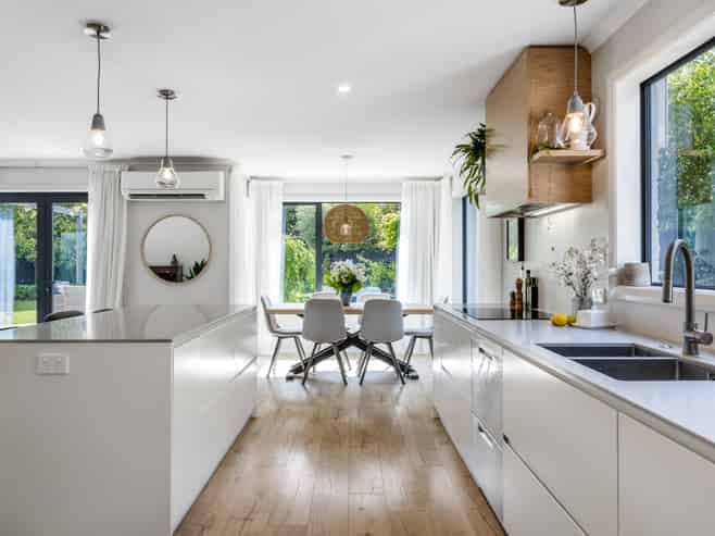 16 Brackendale Place, Burnside