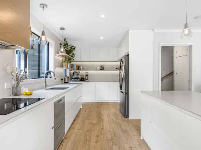 16 Brackendale Place, Burnside