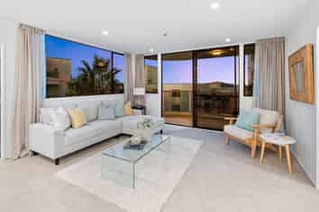 4B/171 Hurstmere Road, Takapuna