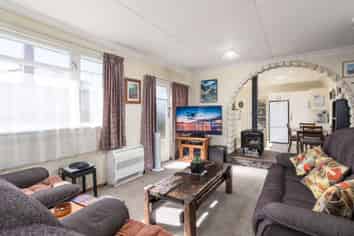 6 Betten Street, WAIMATE