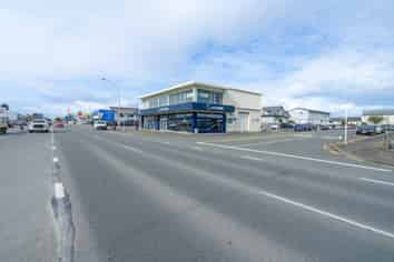 PRIME POSITION and PROFILE!!!