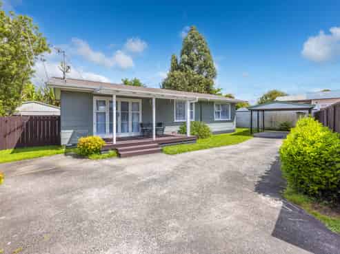 16B Wilson Street, Hamilton East