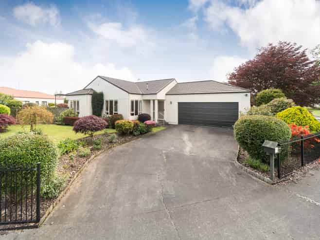 18 Dalfield Place, Highbury