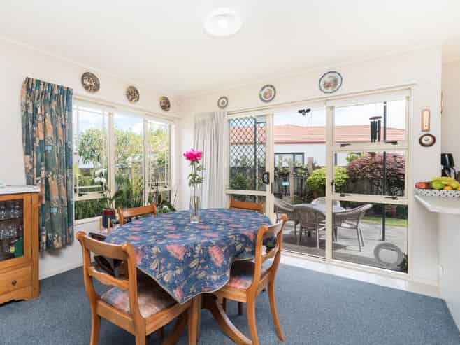 18 Dalfield Place, Highbury