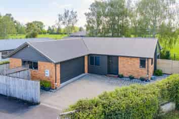 24A Morris Road, Hillcrest