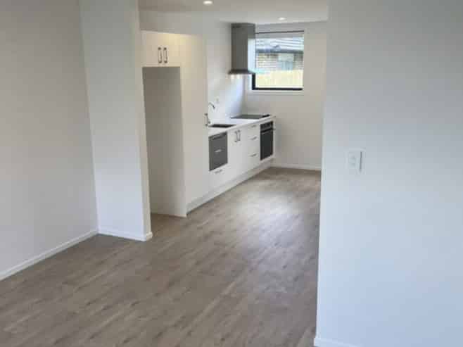 4/127 Luke Street, Otahuhu