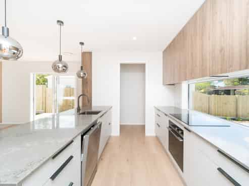 42C Batt Street, West End