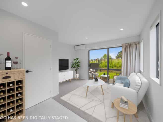 25 Mataara Ln, Manurewa