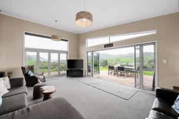 39 Parker Road, Huntly