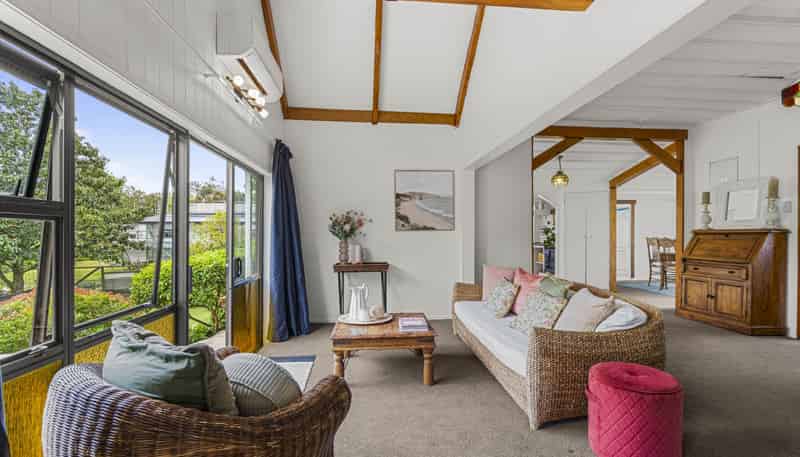 15b Pearson Street, Mangawhai