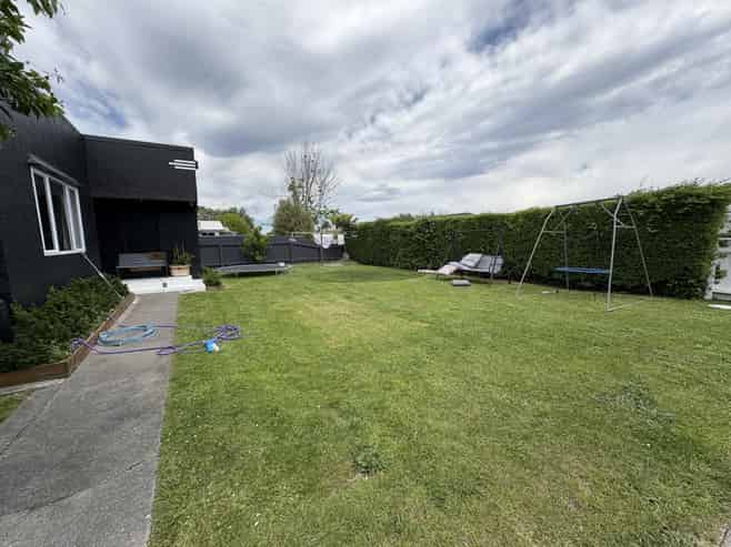 604b Elm Road, Akina