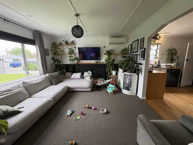 604b Elm Road, Akina