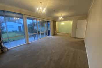 2/179 Dunbars Road, Halswell