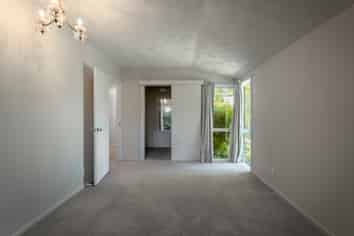 2/179 Dunbars Road, Halswell