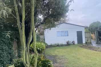 2/179 Dunbars Road, Halswell