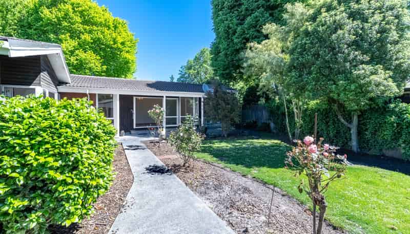 2/179 Dunbars Road, Halswell