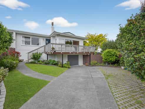 1/17 Rothwell Place, Sunnyhills