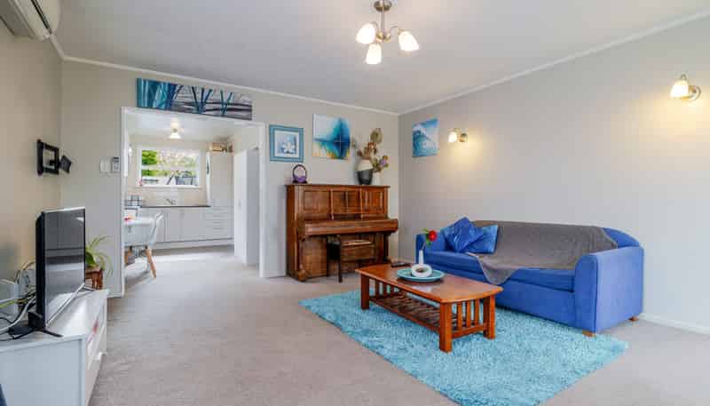 61 Bryant Street, Takaro