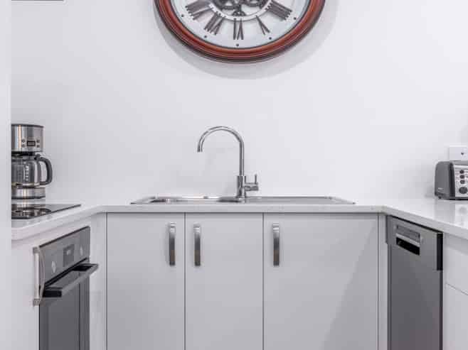 4/102 Howell Avenue, Riverlea