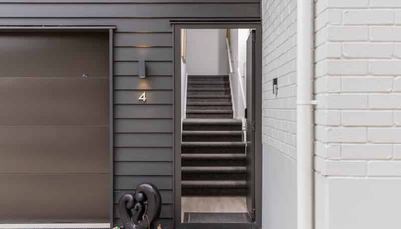 4/102 Howell Avenue, Riverlea