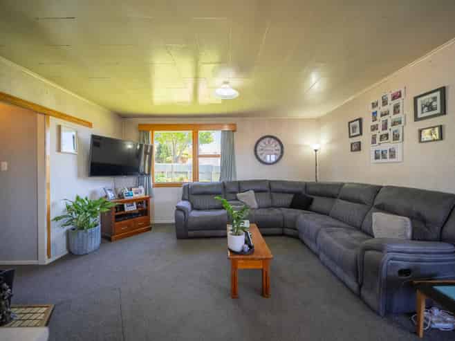 97 Devon Street, Mossburn