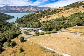 15 Tikao Bay Road, Wainui