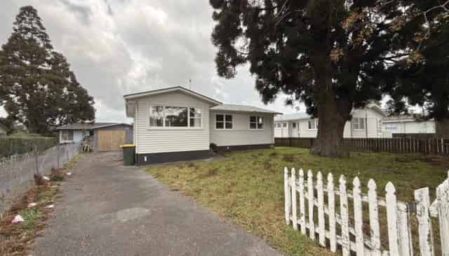 95 Universal Drive, Henderson