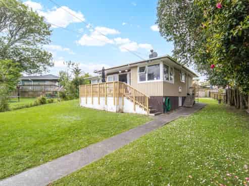 9A & 1/9A Ribblesdale Road, Henderson