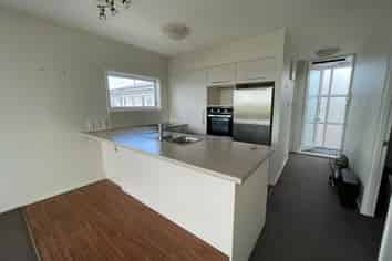 6/76 Coates Avenue , Orakei