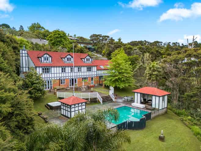 233 Paremoremo Road, Lucas Heights