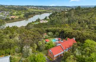 233 Paremoremo Road, Lucas Heights
