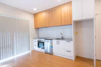 5/27 Swaffield Road , Papatoetoe