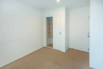 5/27 Swaffield Road , Papatoetoe