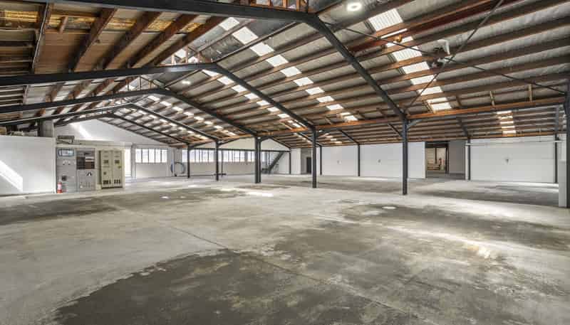 8A Waikaukau Road, Glen Eden