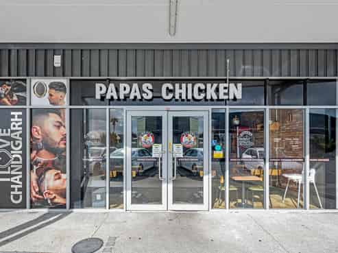 Boutique Korean fried chicken retail investment