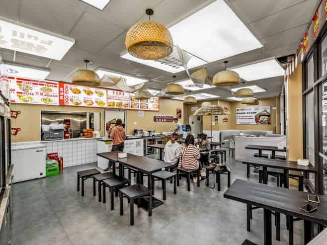 Prime hospitality investment in Albany