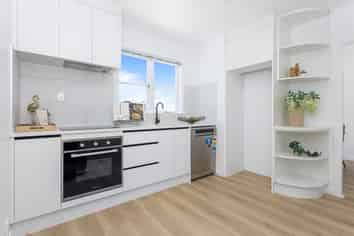 1/15 Kia Ora Road, Beach Haven