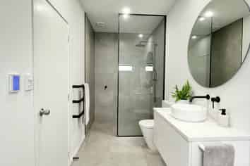 6/66  Larchwood Avenue, Westmere