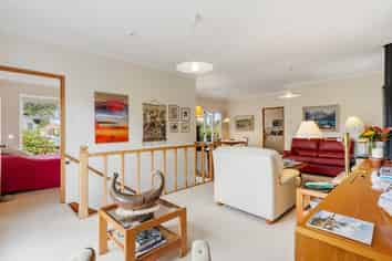 105 The Drive, Epsom